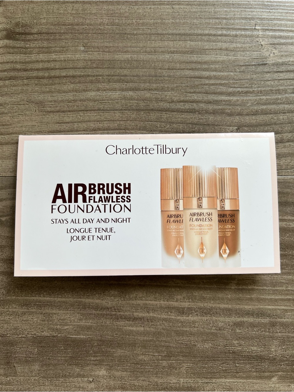 CHARLOTTE TILBURY • Airbrush Flawless Foundation Shade Matching Trial Card